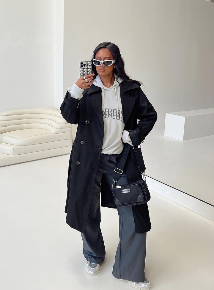 Audrey | Women’s oversized trench coat with lapel collar and waist tie