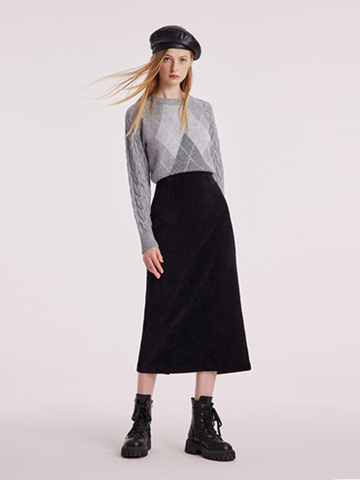 Rory | Women’s straight knitted midi skirt with slit