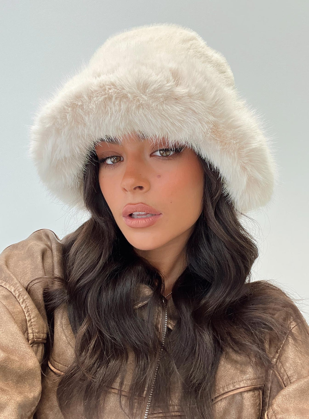 Arisbeth | Women’s faux fur fluffy bucket hat