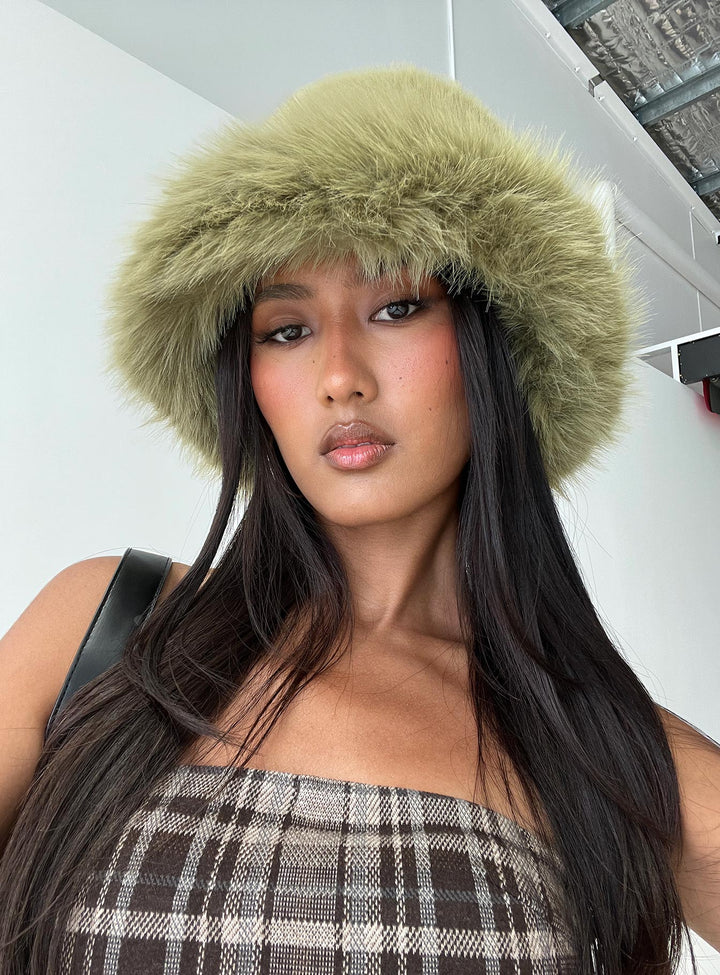 Liberty | Women’s faux fur fluffy bucket hat