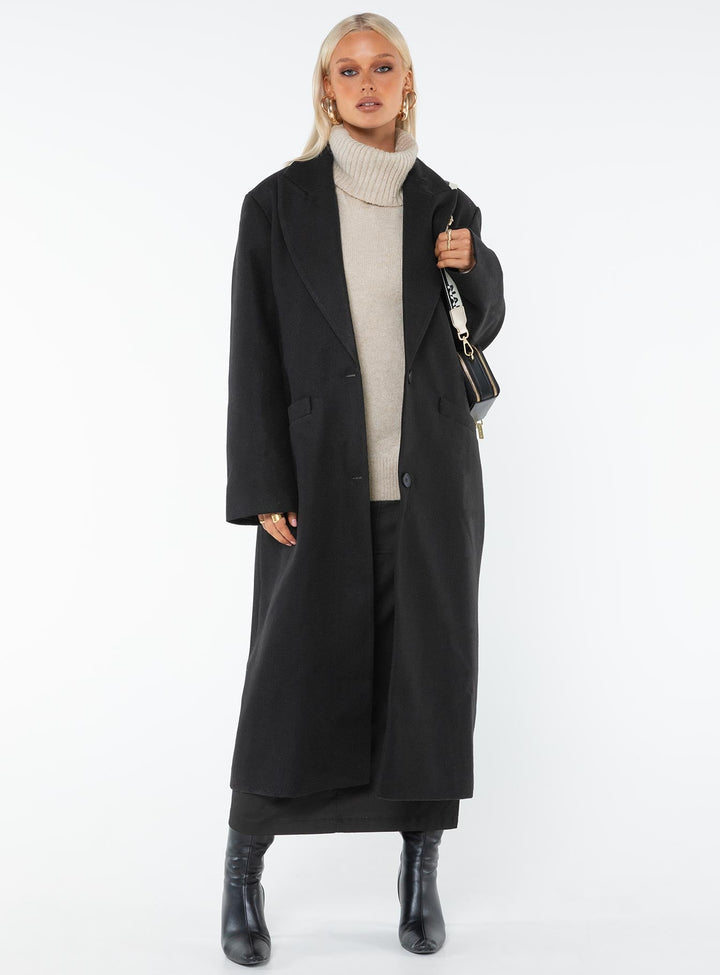 Olga | Women’s long trench coat with lapel collar and button fastening