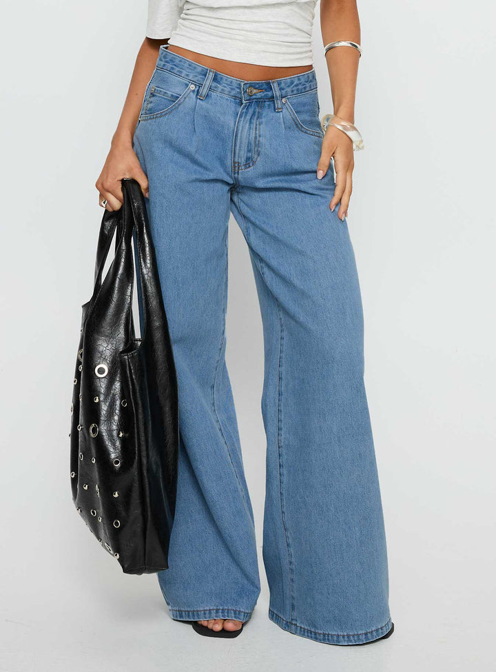 Arleen | Women’s wide-leg pleated denim jeans with belt looped waist