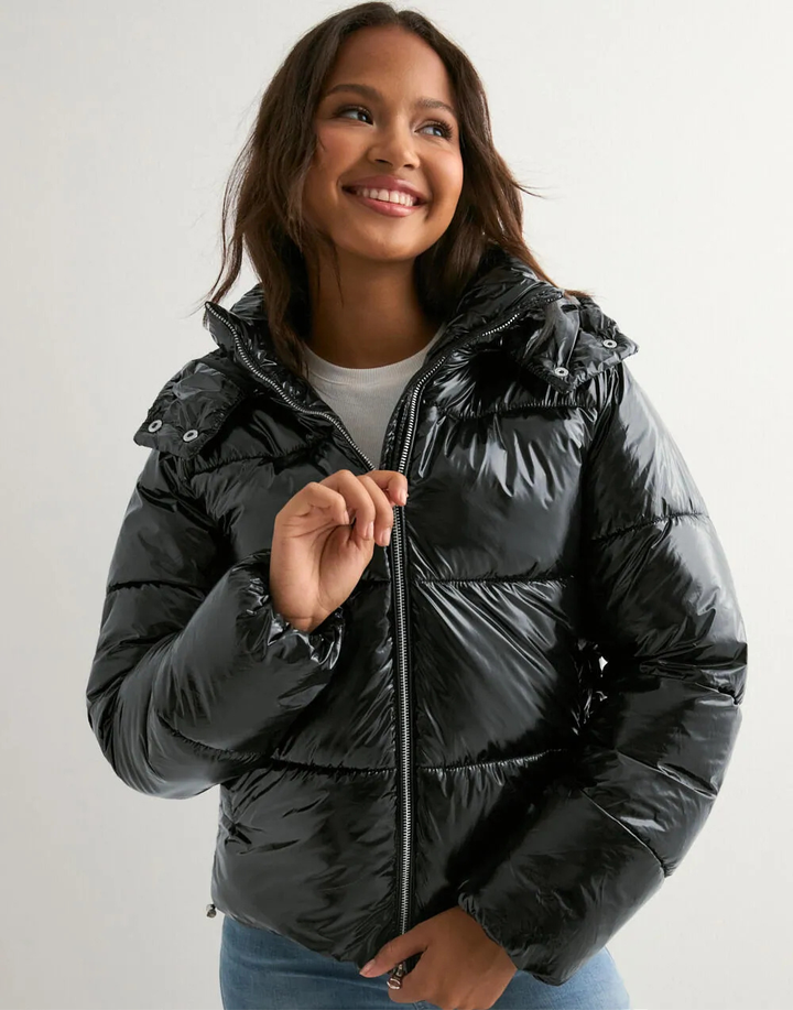 Ava | Women’s glossy hooded puffer jacket
