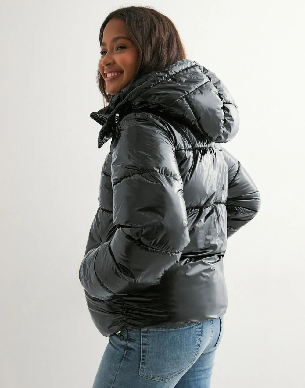 Ava | Women’s glossy hooded puffer jacket
