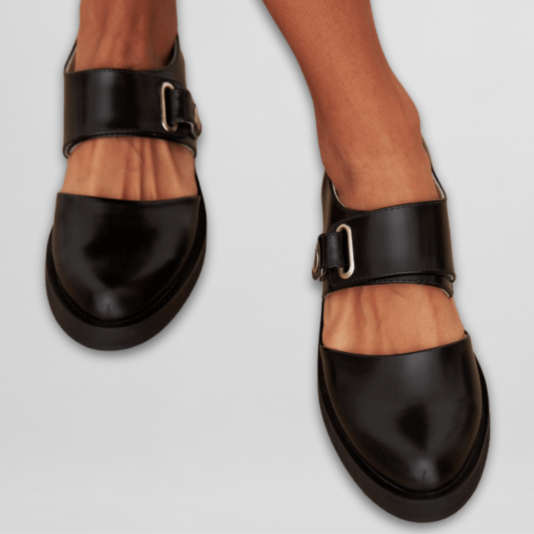 Priscilla | Women’s buckle shoes with retro-inspired design and low heel