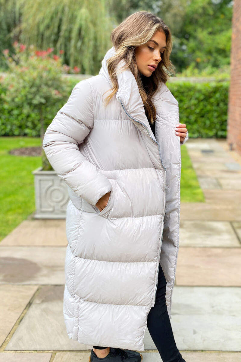 Klara |  Women’s long oversized puffer coat