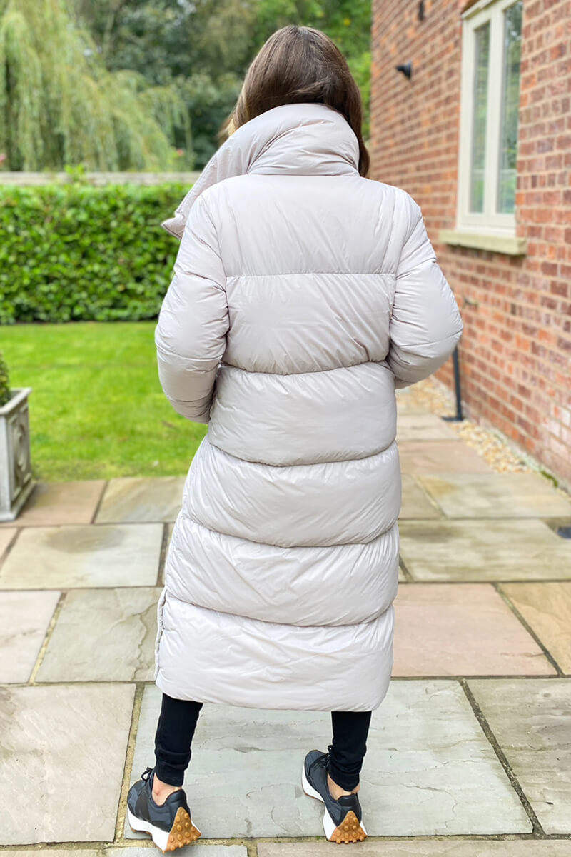 Klara |  Women’s long oversized puffer coat