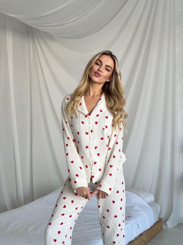 Amelie | Women's heart print two-piece pajama set with wide-leg pants