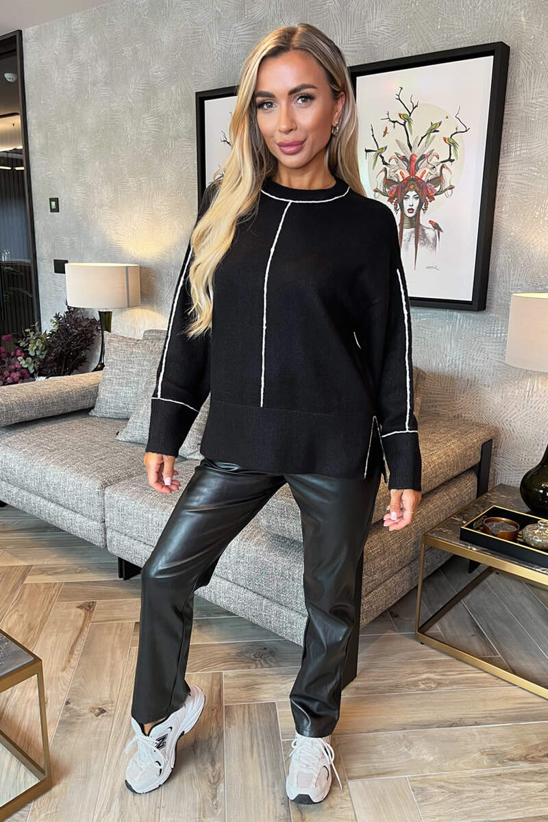 Naomi | Women’s contrast-stitch knit sweater with relaxed fit