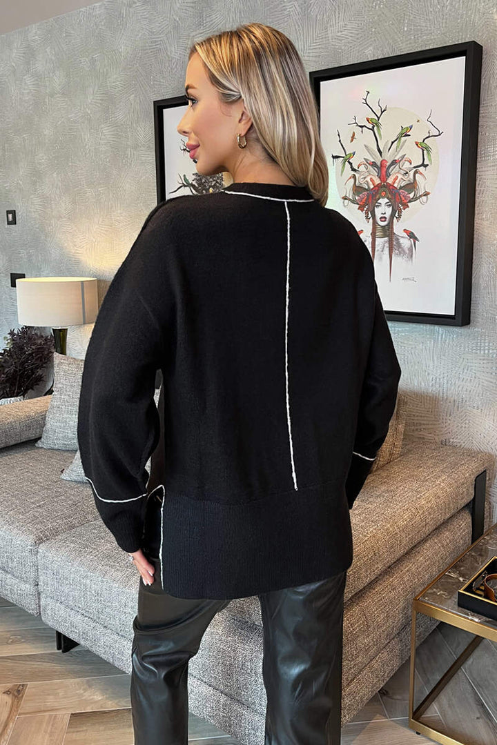 Naomi | Women’s contrast-stitch knit sweater with relaxed fit