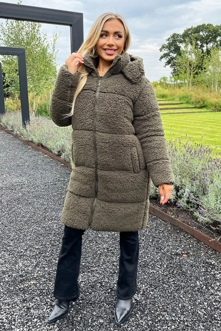 Nia | Women’s long teddy puffer coat with hood