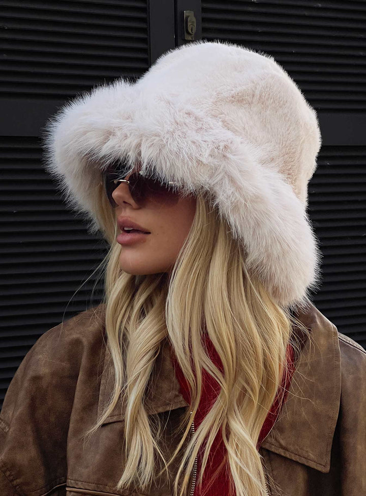 Arisbeth | Women’s faux fur fluffy bucket hat