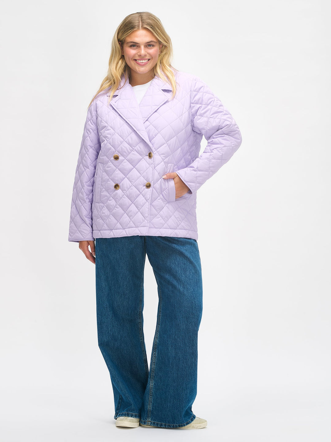 Angie |  Women’s double-breasted quilted jacket with wide lapel collar