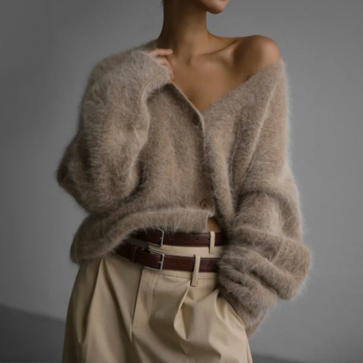 Donna | Women’s knit cardigan with modern versatile design