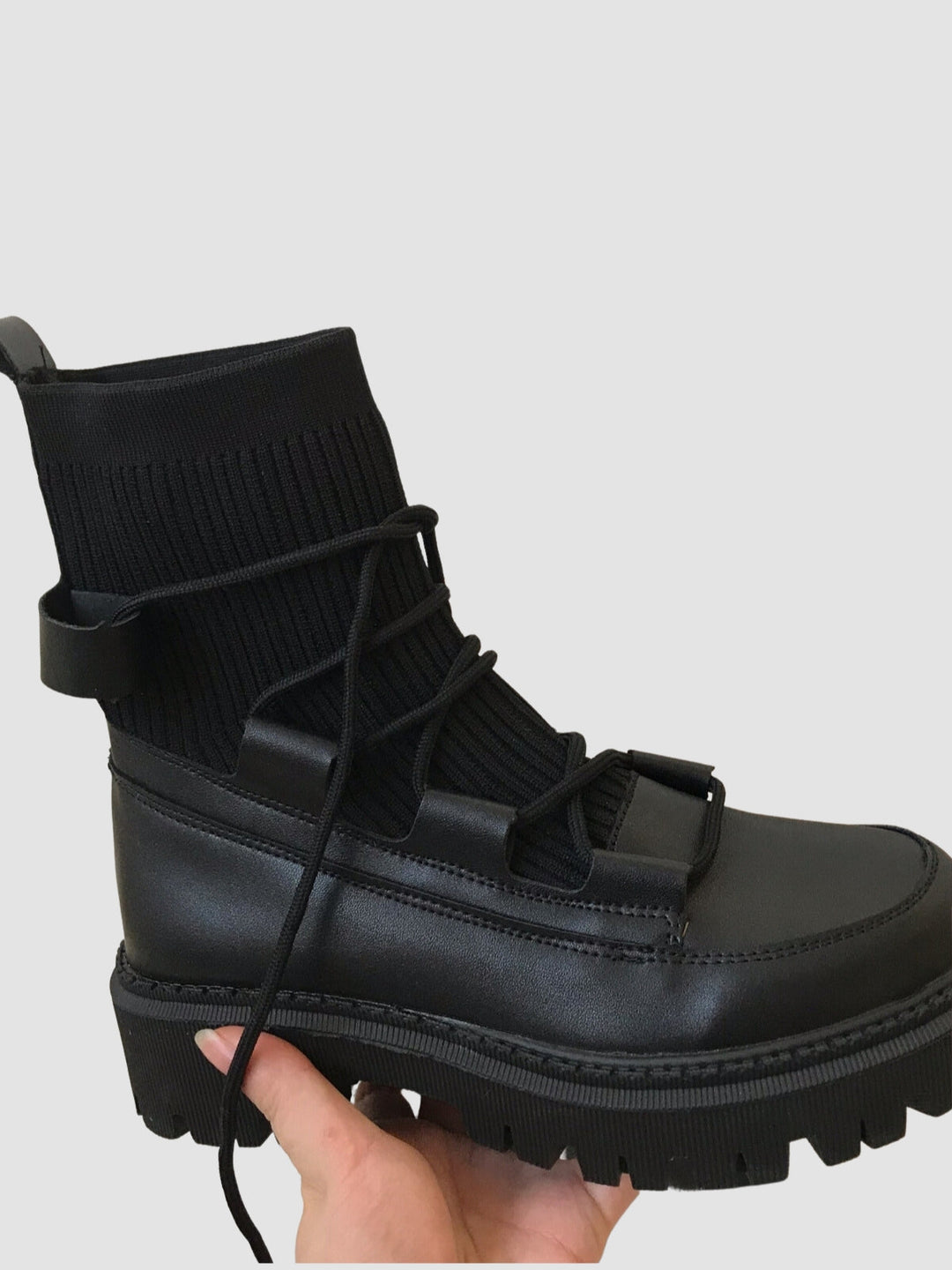 Brittany | Women's lace up boots