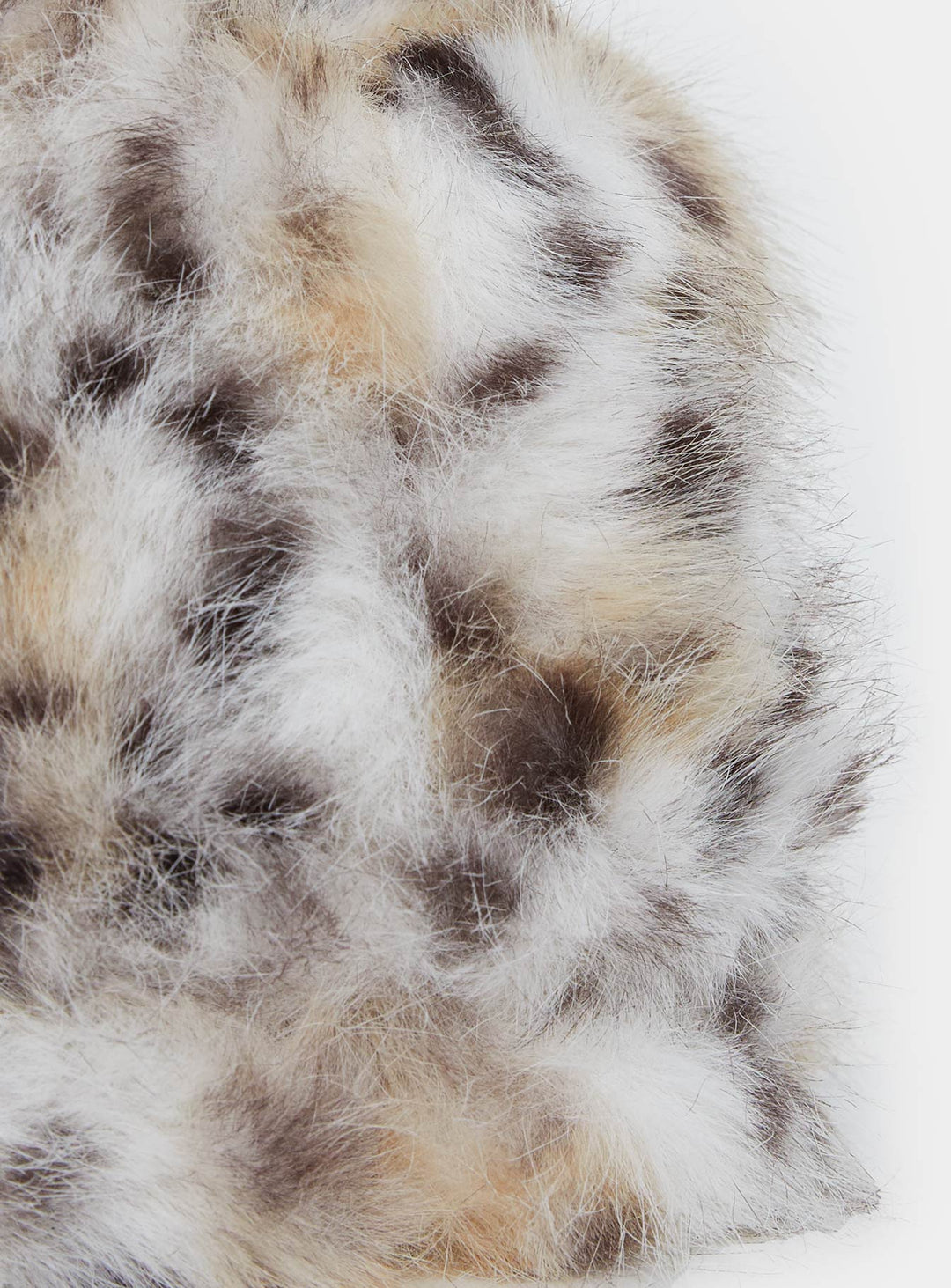 Darcy | Women’s faux fur leopard print fluffy hat