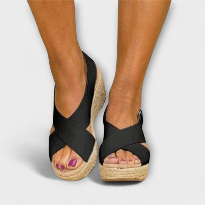 Emmy | Elegant wide sandals
