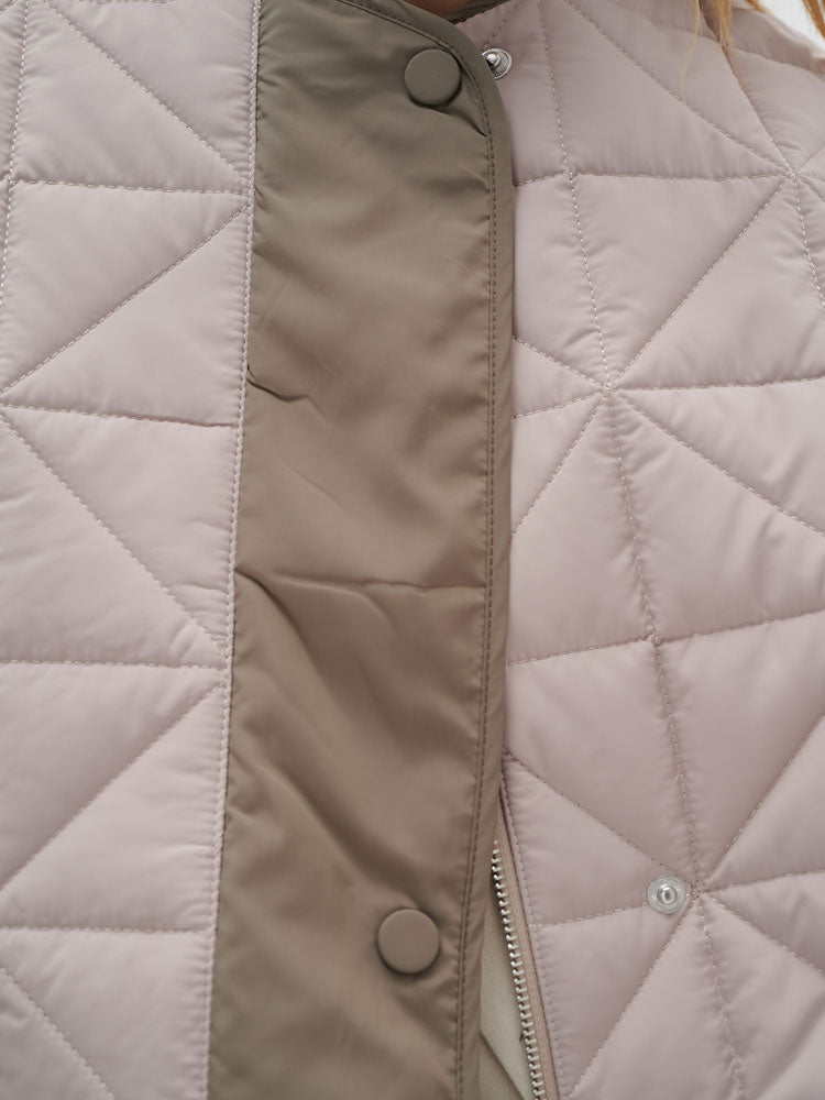 Peyton | Women’s minimalist quilted jacket with side slit details
