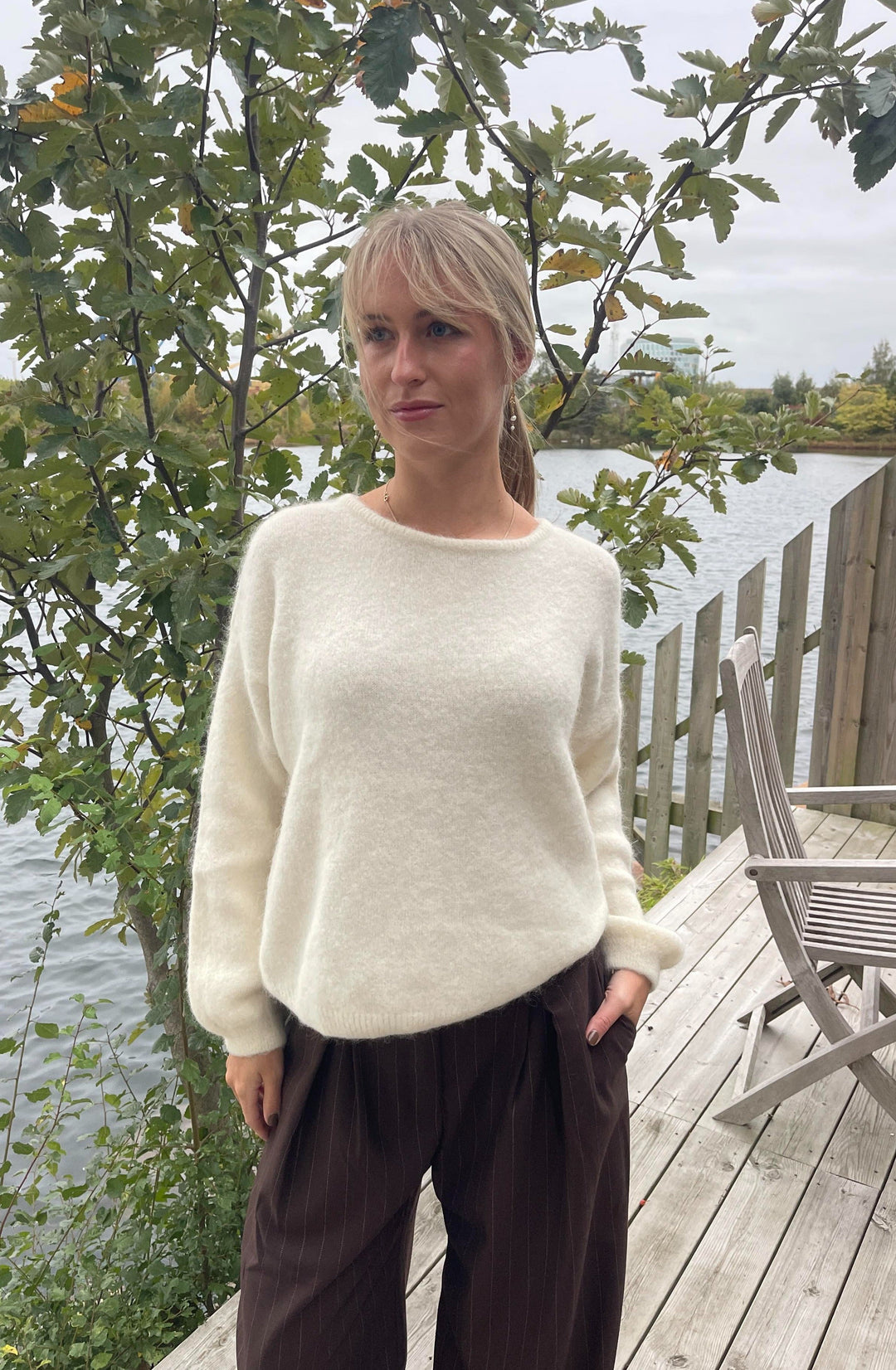 Tessa | Women’s knit sweater with oversized fit design