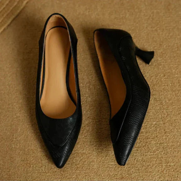 Ramona | Women’s mid heel pumps with pointed toe