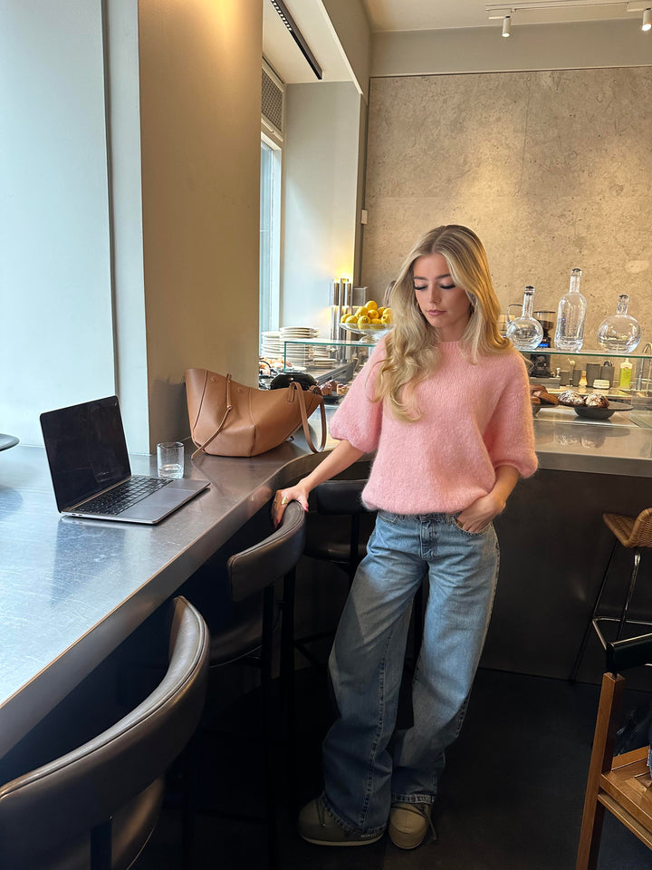 Vanna | Women’s straight-leg denim jeans