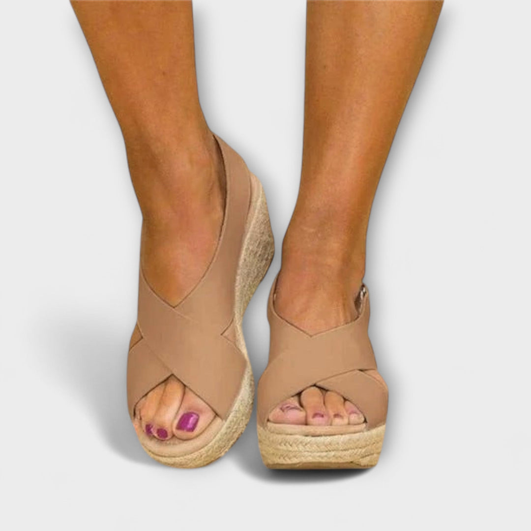 Emmy | Elegant wide sandals