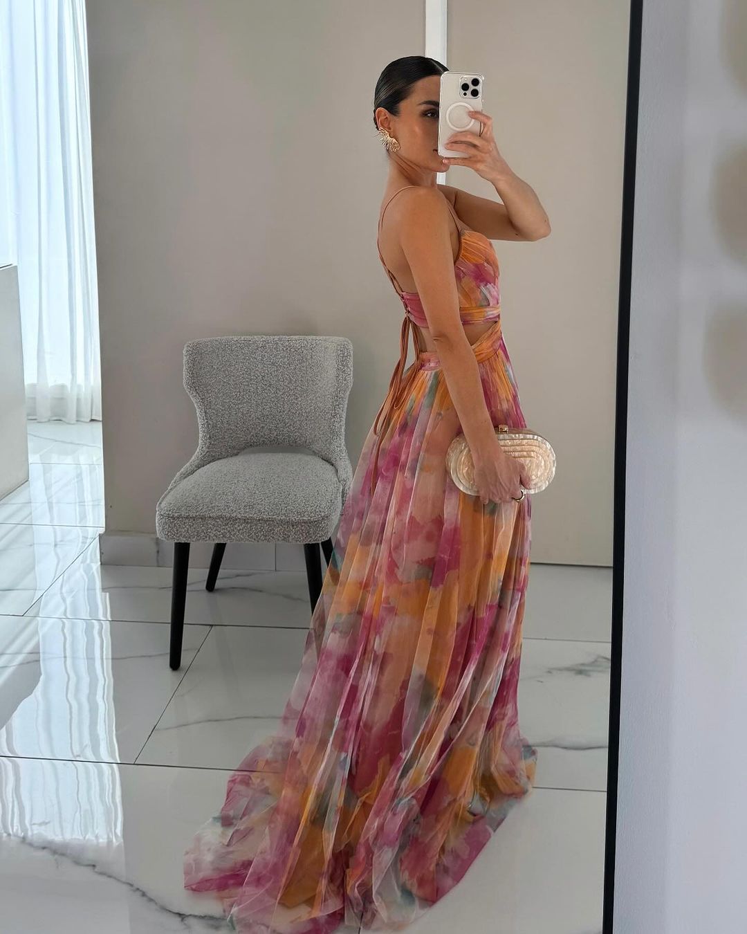 Yen | Women’s floral maxi dress with adjustable back
