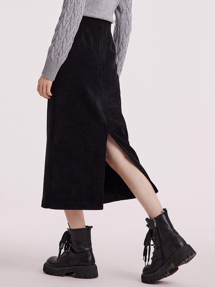 Rory | Women’s straight knitted midi skirt with slit
