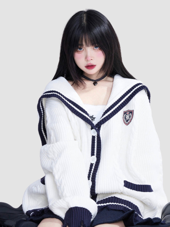 Lianne | Women's loose collar cardigan