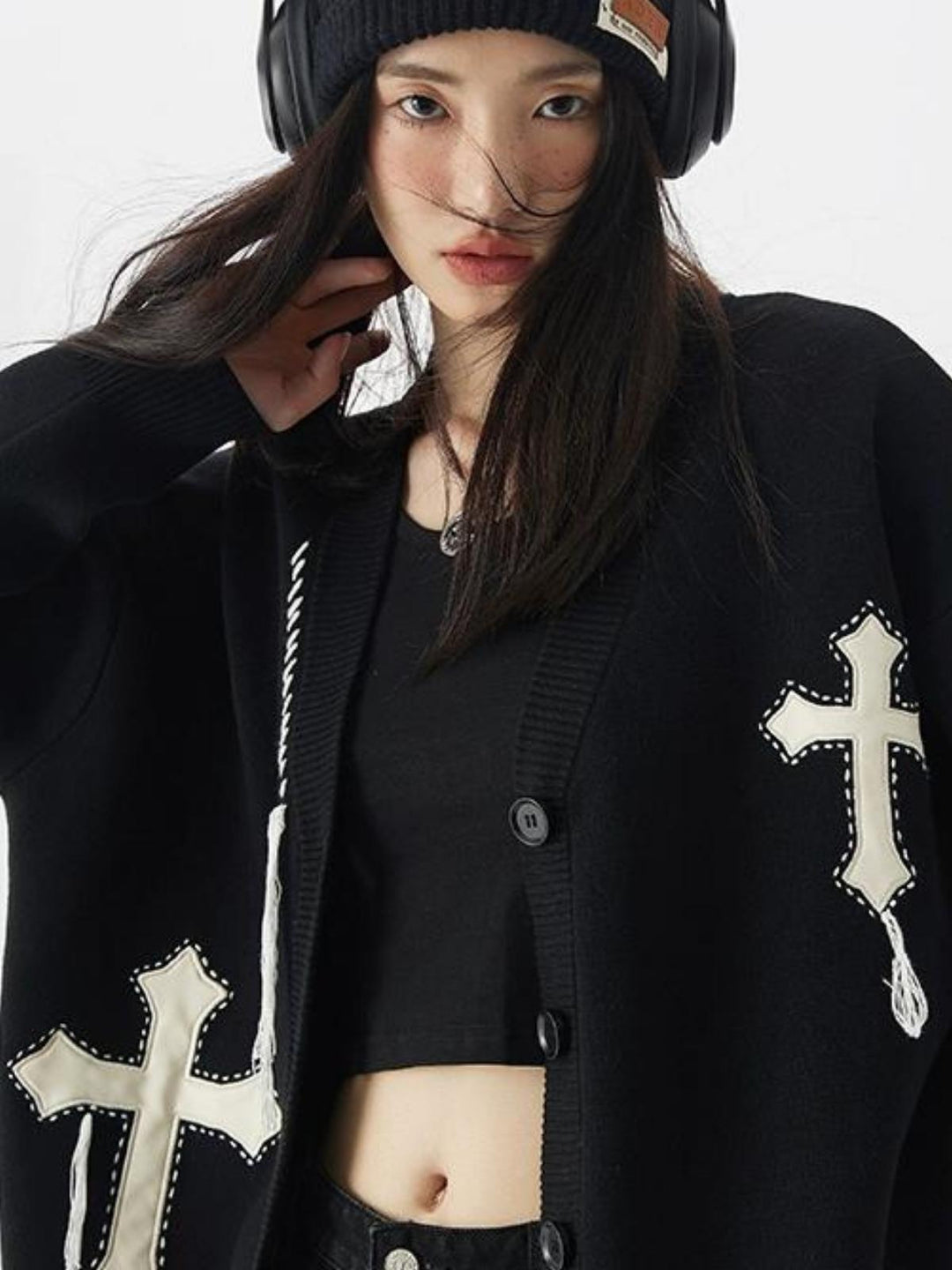 Margaret | Women's v-neck knitted cardigan