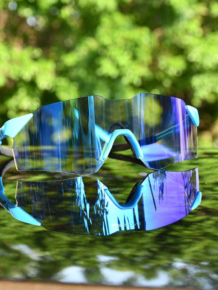 Raven | Women’s photochromic sports sunglasses