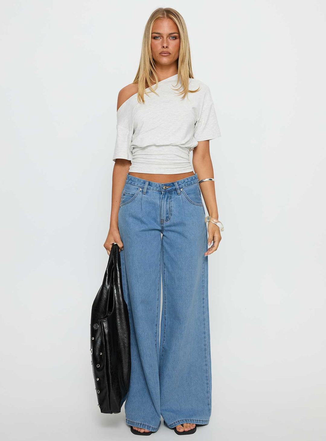 Arleen | Women’s wide-leg pleated denim jeans with belt looped waist