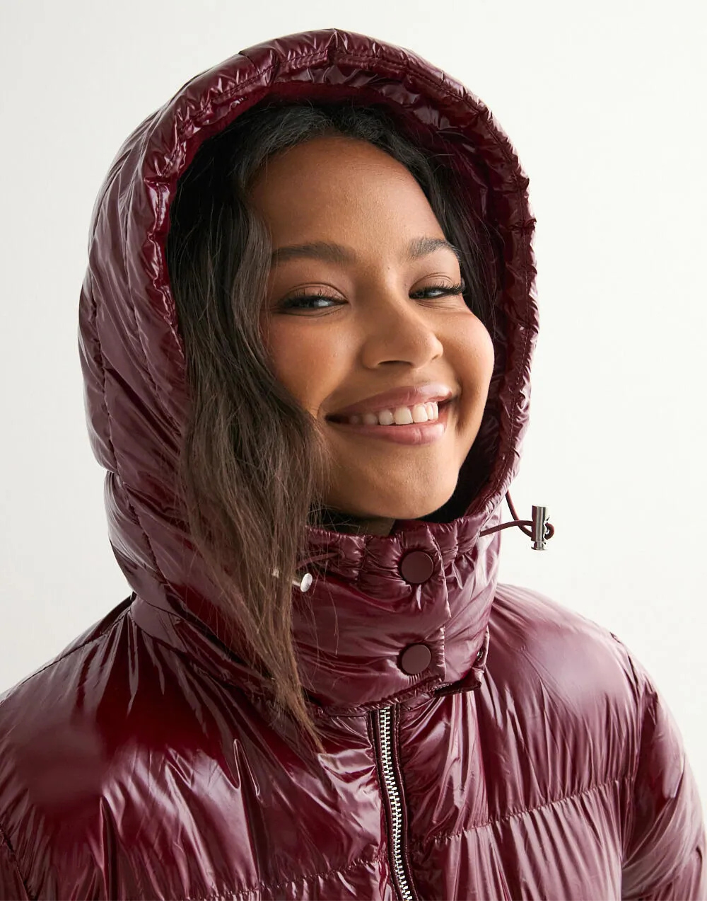 Ava | Women’s glossy hooded puffer jacket