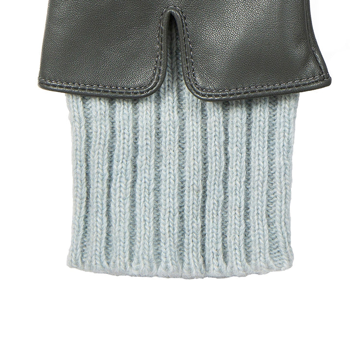 Hazel  | Women’s winter gloves with knit cuffs and stitched detail