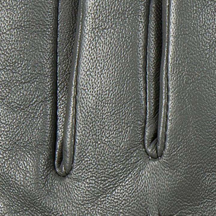 Hazel  | Women’s winter gloves with knit cuffs and stitched detail