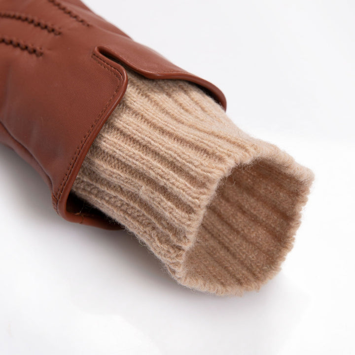 Hazel  | Women’s winter gloves with knit cuffs and stitched detail