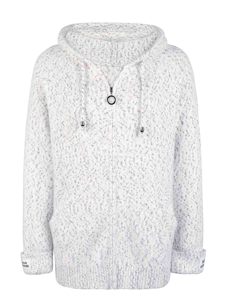 Pia | Women’s zip-up hoodie with drawstring hood and versatile styling