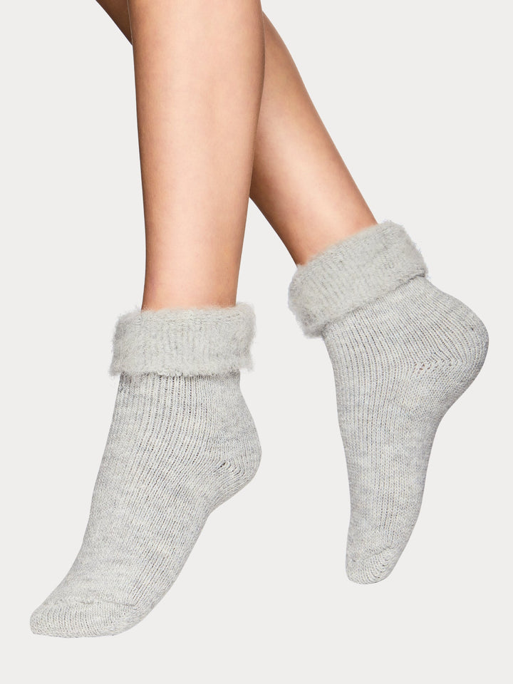 Raina | Women’s soft knit fluffy cuff winter socks
