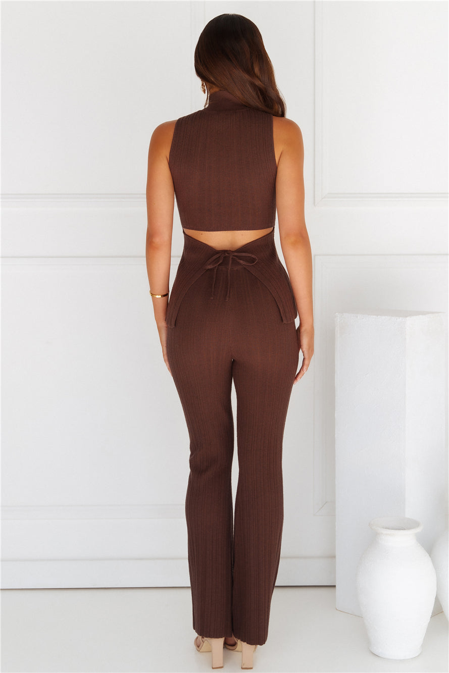 Dess | Women’s ribbed knit sleeveless top and flared pants set