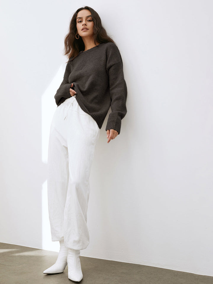 Avery | Women’s sweater with ribbed hem design