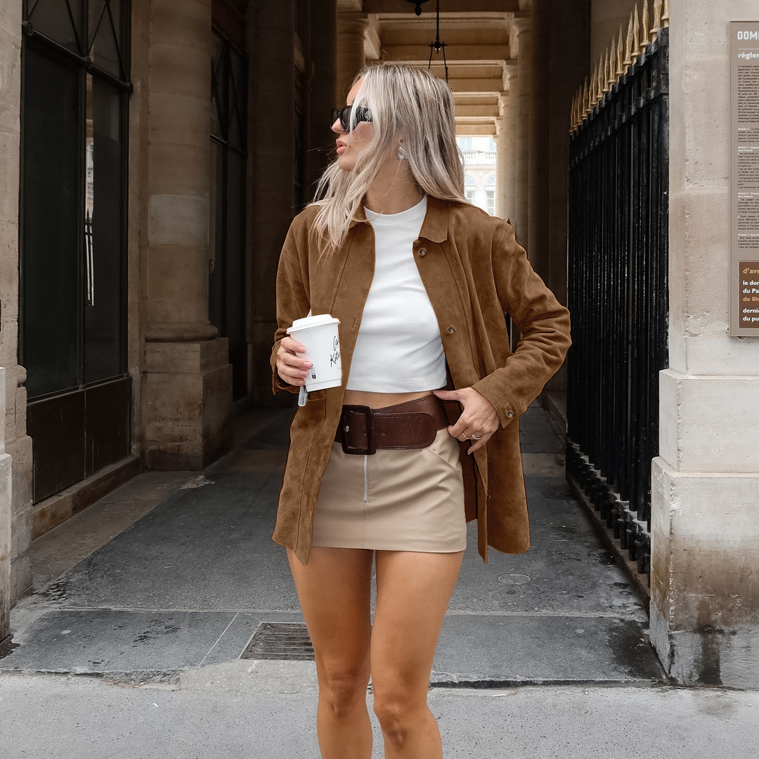 Thea | Women’s oversized coat with classic collar and relaxed silhouette