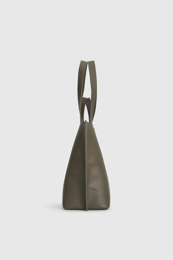 Alondra | Women’s minimalist oversized leather tote bag