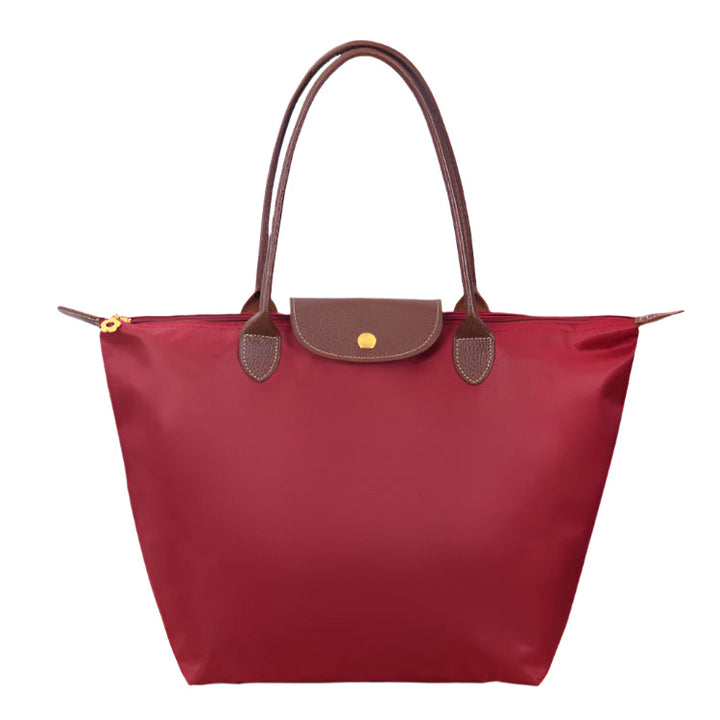 Ailla | Shoulder bag with compact shape and structured compartments