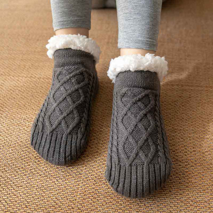 Eliza | Women's cable-knit anti-slip fleece socks