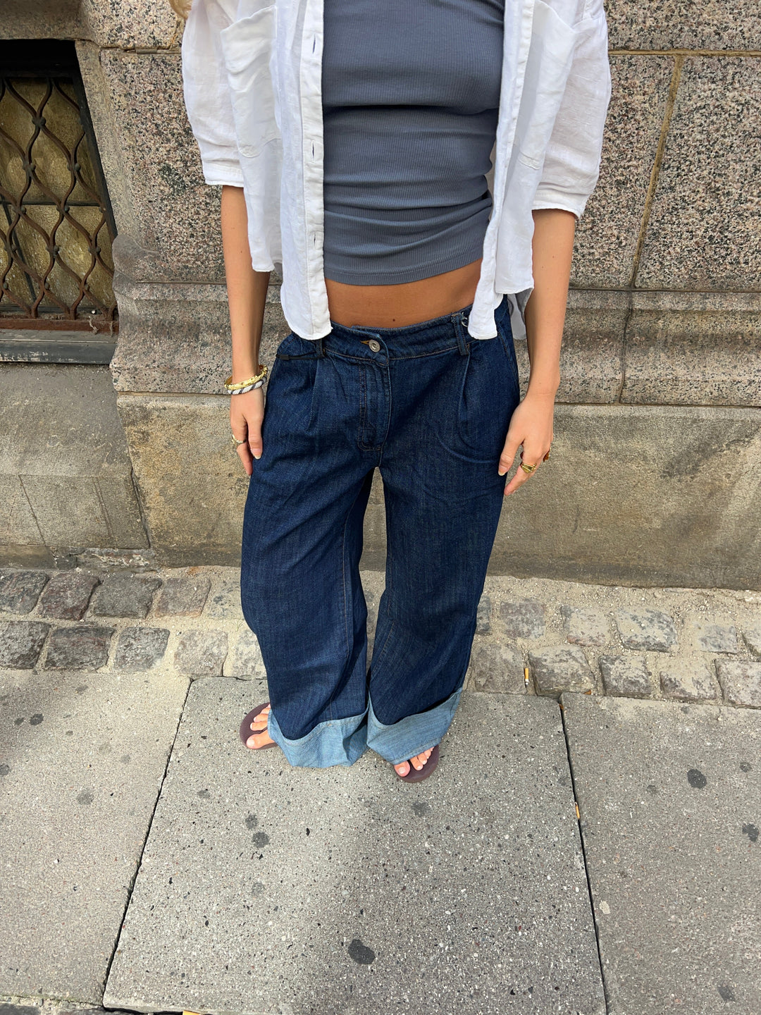 Mercie | Women’s low-rise wide-leg jeans with folded hem