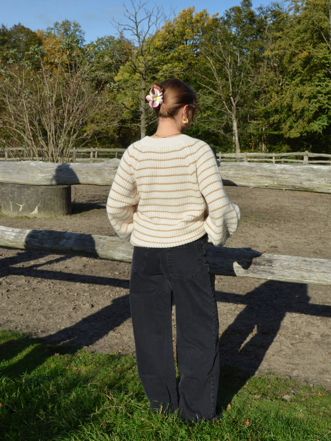 Glendy | Women’s striped knit sweater with balloon sleeves