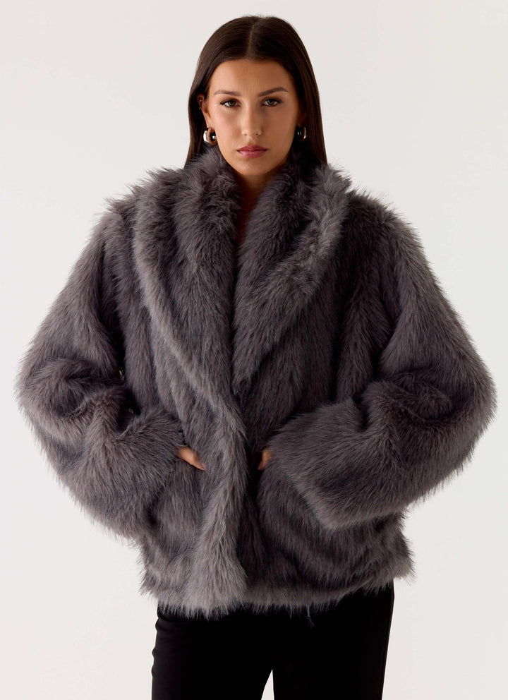 Avi | Women’s luxe faux fur jacket