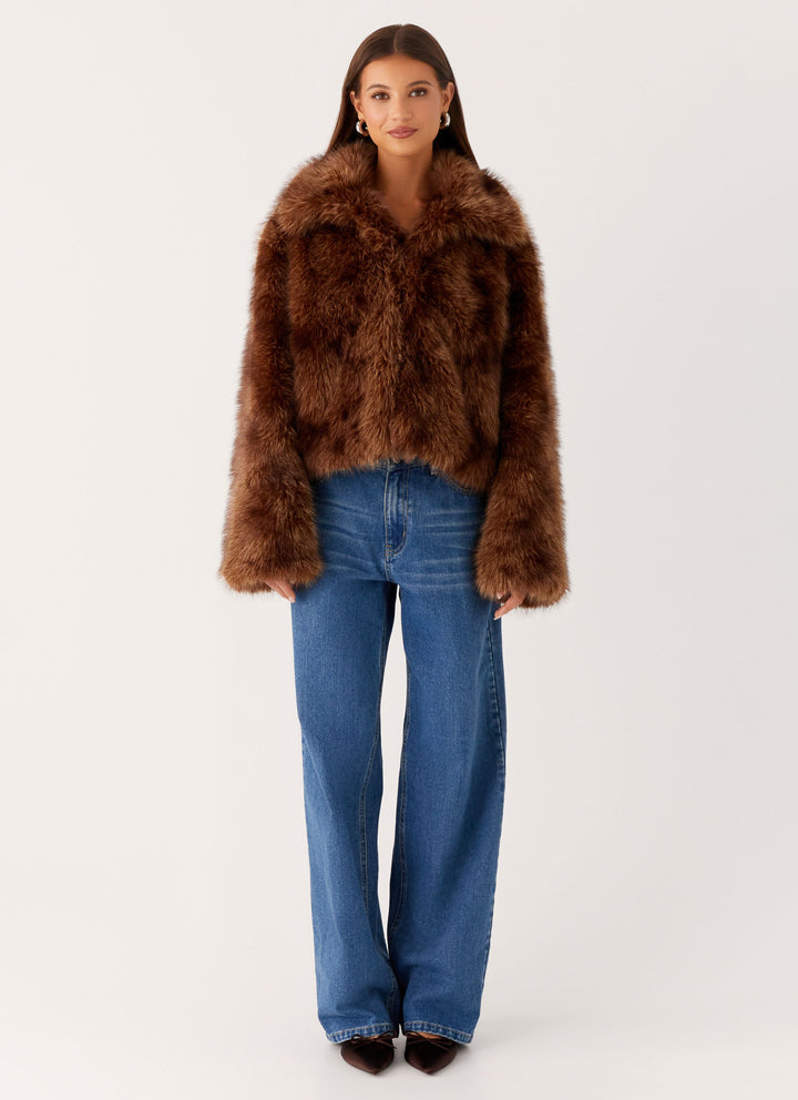 Ayra | Women’s cropped faux fur jacket with collar