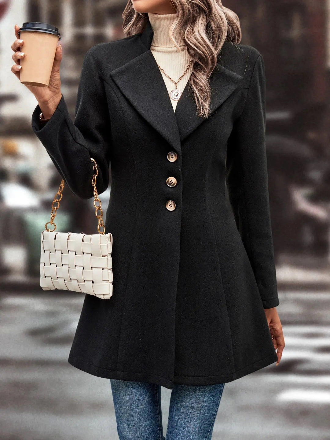 Ava | Women’s slim-fit blazer coat with notch lapel and button closure