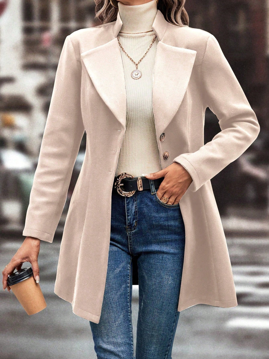 Ava | Women’s slim-fit blazer coat with notch lapel and button closure